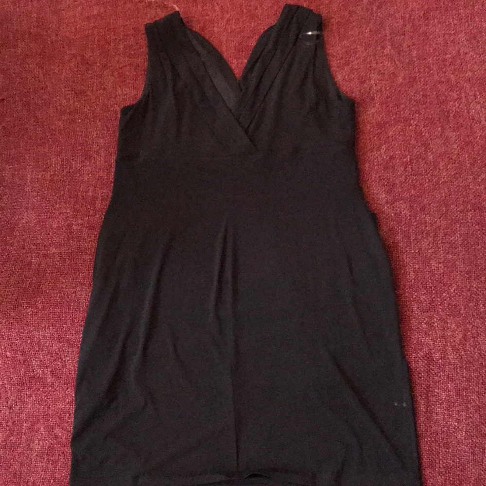 Dress - Picture 3 of 5